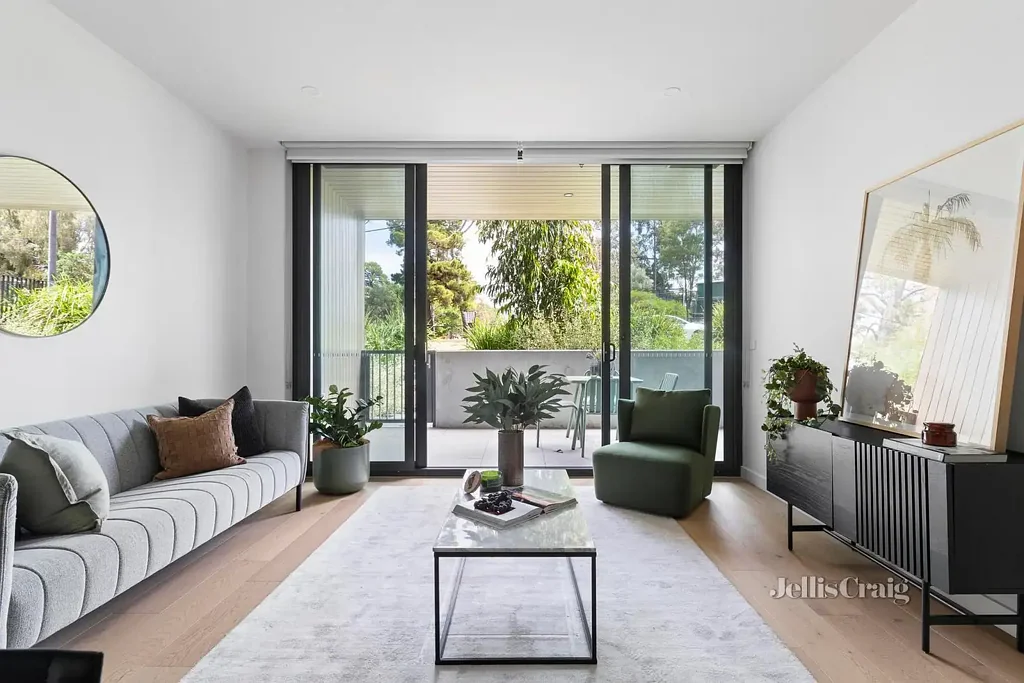 G03B/173 The Boulevard, Ivanhoe East, VIC 3079