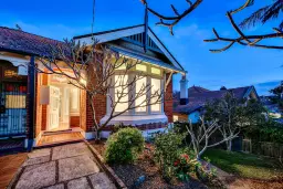 2 Calypso Avenue, Mosman