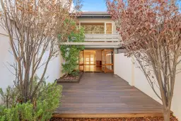 2 Freshwater Close, Claremont