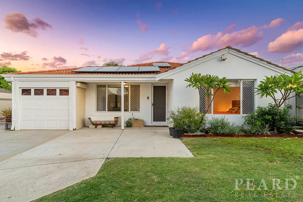 11 Whiston Crescent, Clarkson, WA 6030