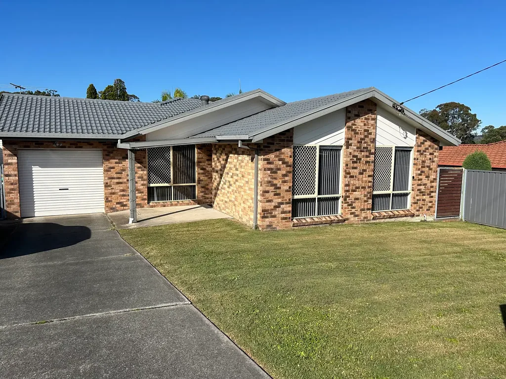 6 Harris Street, Cameron Park, NSW 2285