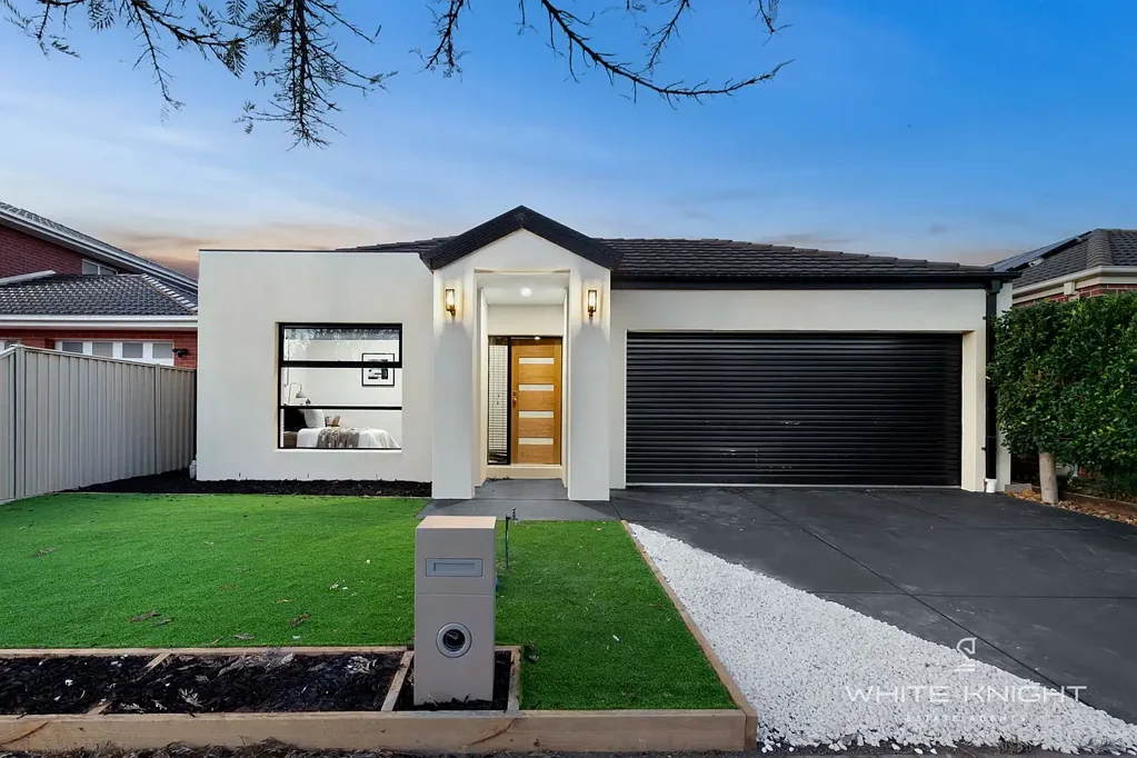 Caroline Springs 4Kwarto JUST UNPACK AND ENJOY ! SCHOOLS & SHOP-10 MNTS WALK