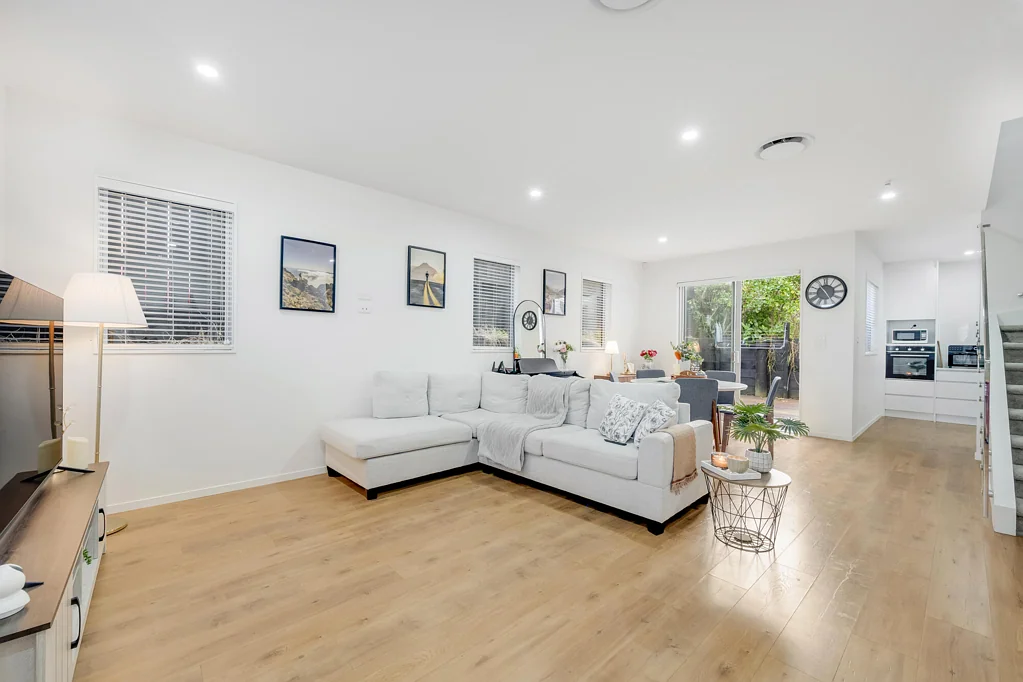 Howick 4房 远离喧嚣却近享繁华｜Howick中心私密宽宅 Spacious and private in the heart of Howick