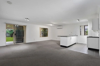 Living room - 25 Leatrice Street, Marsden, QLD 4132