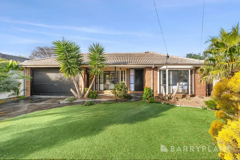 61 Silvereye Crescent, Werribee, VIC 3030