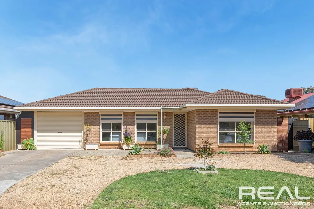 Andrews Farm 4બેડરૂમ Stylishly Renovated Family Home in a Quiet Court Location