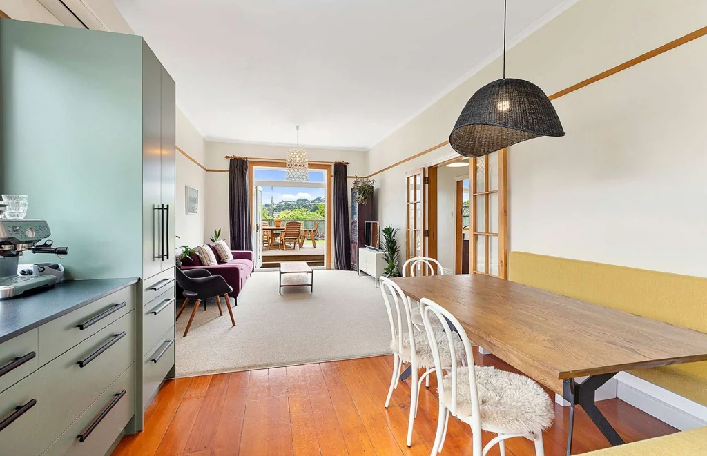 3 Hawtrey  Terrace, Johnsonville, Wellington