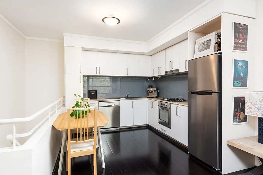 Smart Style In A Unique Dual-level Apartment