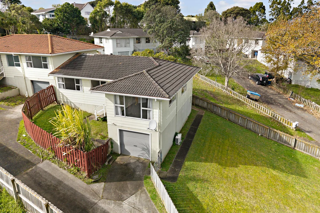 Massey 3房  Exceptional development or renovation opportunity!