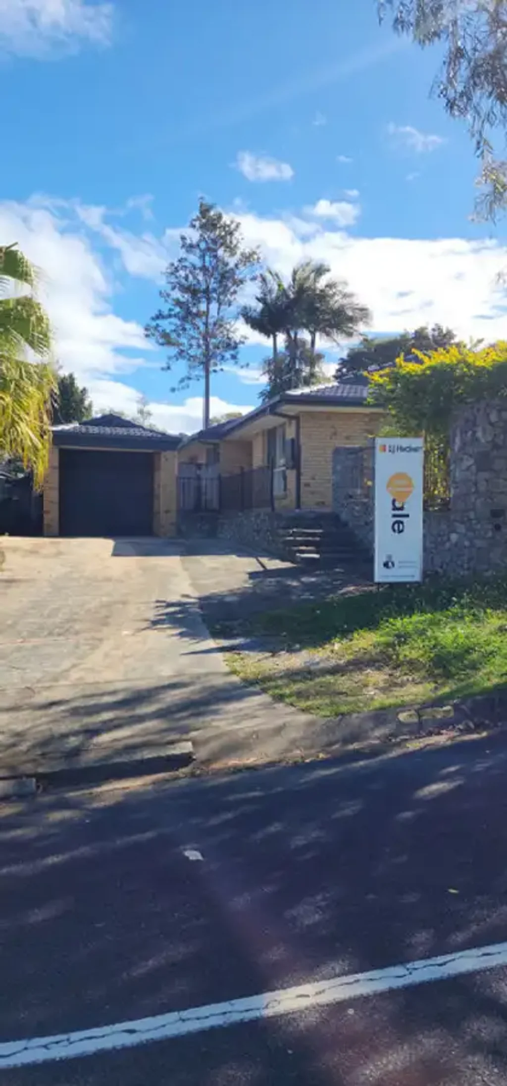 166 Mildura Drive, Helensvale, QLD 4212