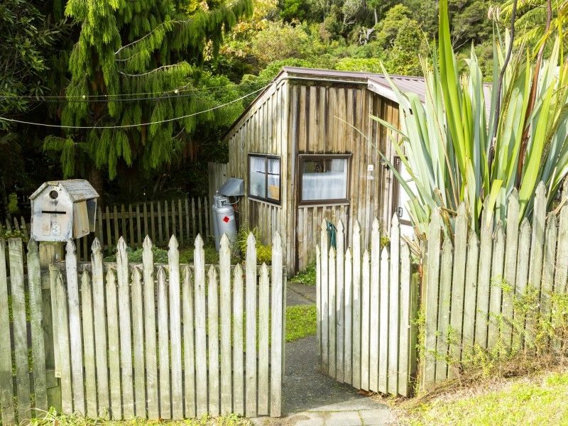 63 Elmslie Road, Pinehaven, Upper Hutt, 2 ਕਮਰੇ, 1 ਬਾਥਰੂਮ