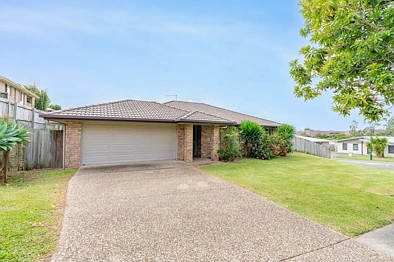Pimpama 4ਬੈੱਡਰੂਮ PRICE UPDATE - OFFERS OVER $920,000