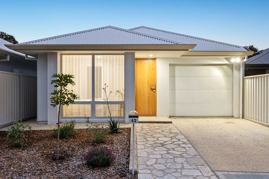 43 Nunyah Avenue, Park Holme, SA 5043