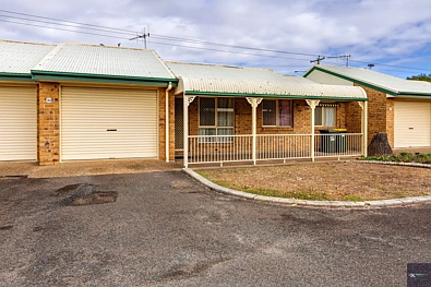 Avenell Heights 2房  UNIT IN A GREAT LOCATION IN A GATED COMPLEX WITH TENANT IN PLACE TILL JUNE 2027