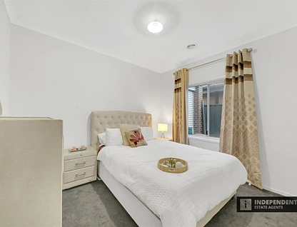 14 Timbarra Chase, Cobblebank, VIC 3338, 5 ਕਮਰੇ, 2 ਬਾਥਰੂਮ, House