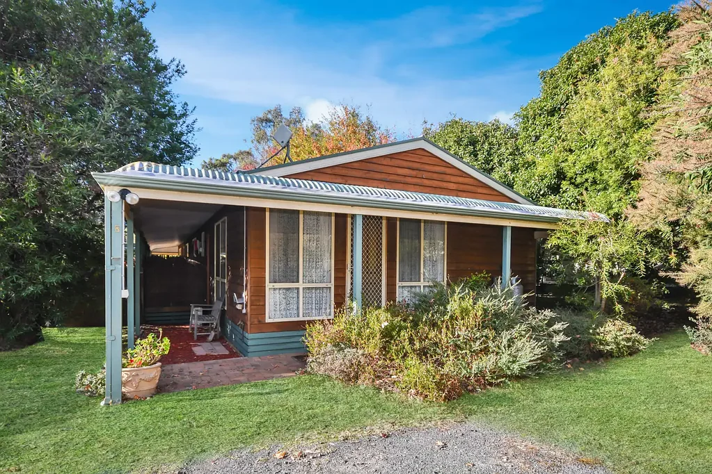 8 Heath St, Halls Gap, VIC 3381