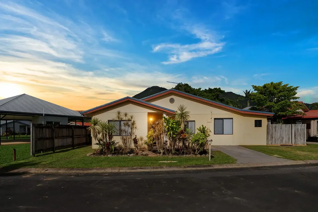Caravonica 4ਬੈੱਡਰੂਮ Rare - 4-Bedroom Villa in a Secure Gated Community