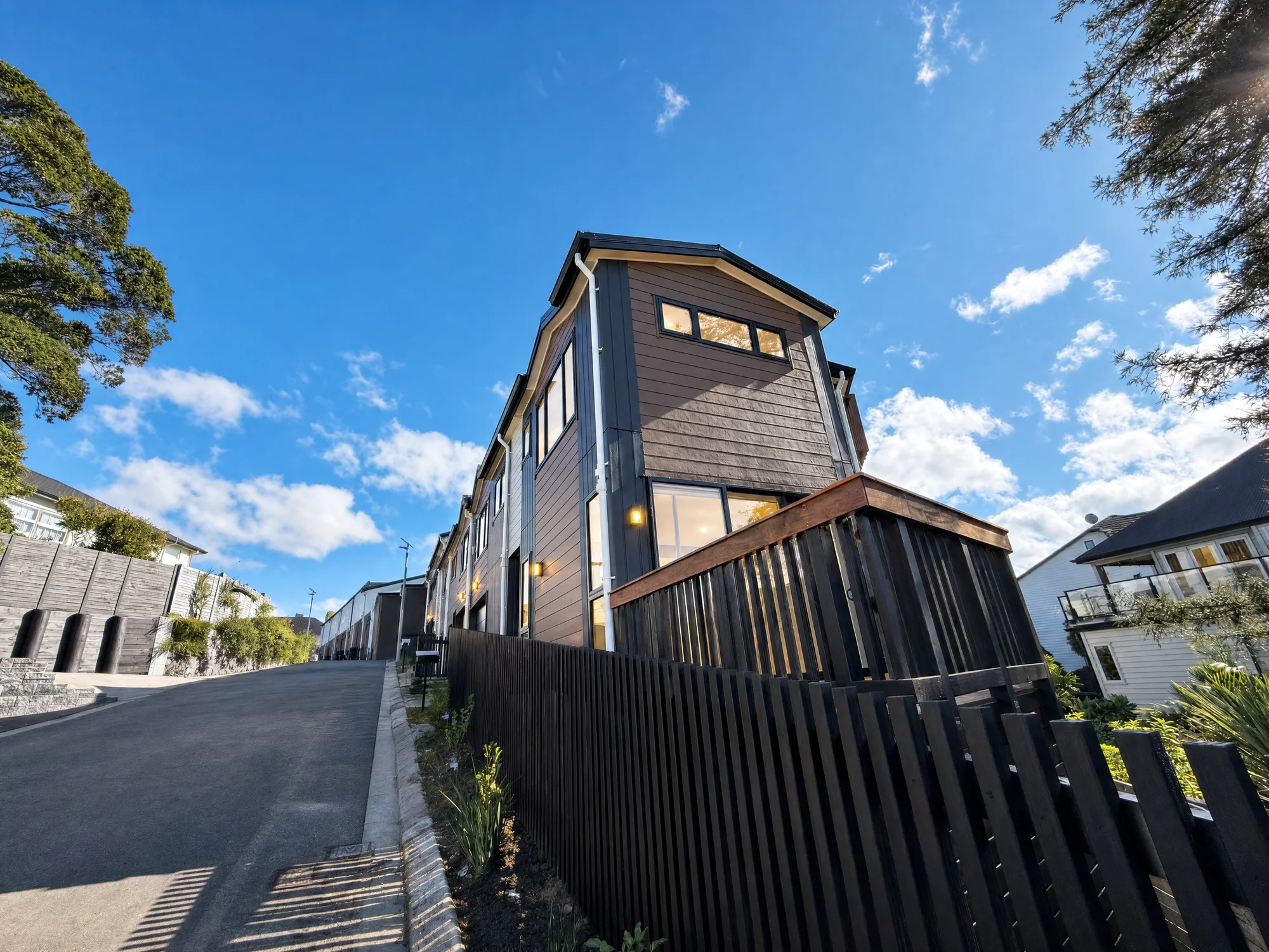 Howick 4ਬੈੱਡਰੂਮ Brand-New in the Heart of Howick