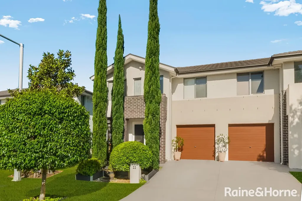 22 Eleanor Drive, Glenfield, NSW 2167
