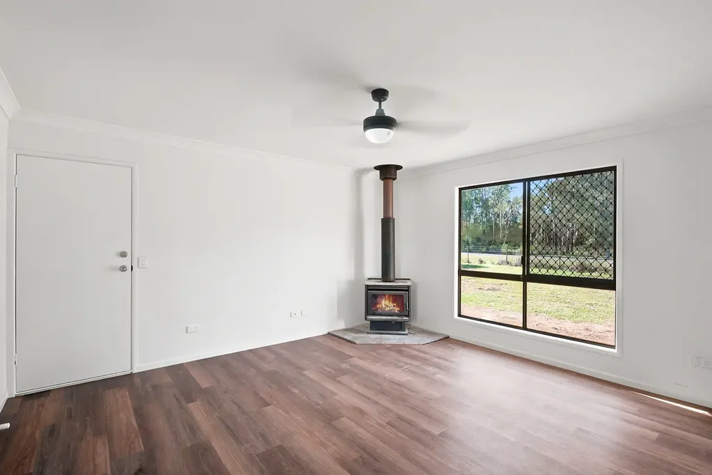 3 BEDROOM COUNTRY RETREAT