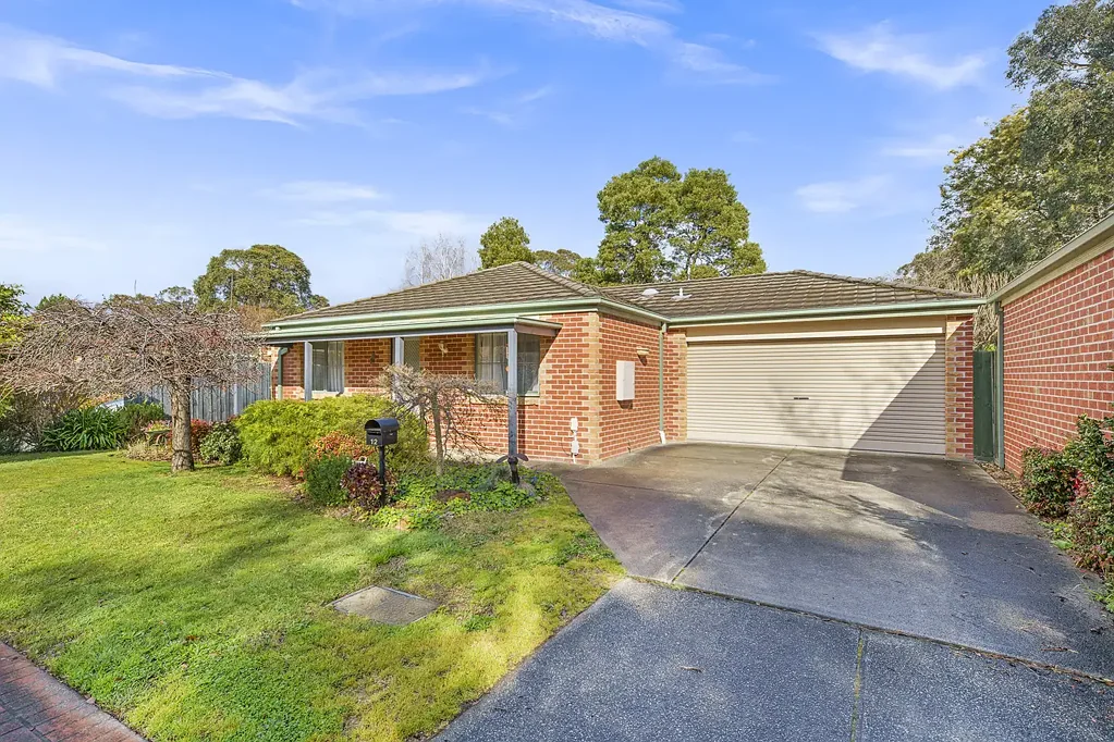 Ferntree Gully 3Kwarto Private Cul-de-Sac Living in a Convenient Location