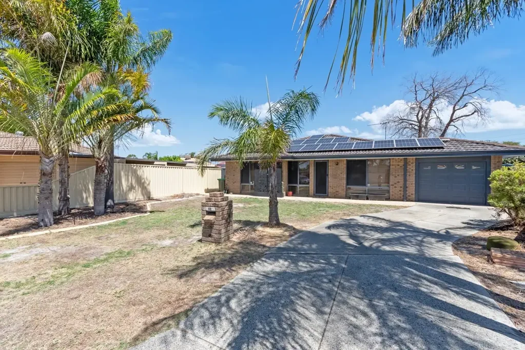 43 Hummingbird Gardens, Ballajura, WA 6066