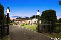 22 Blannin Street, Healesville