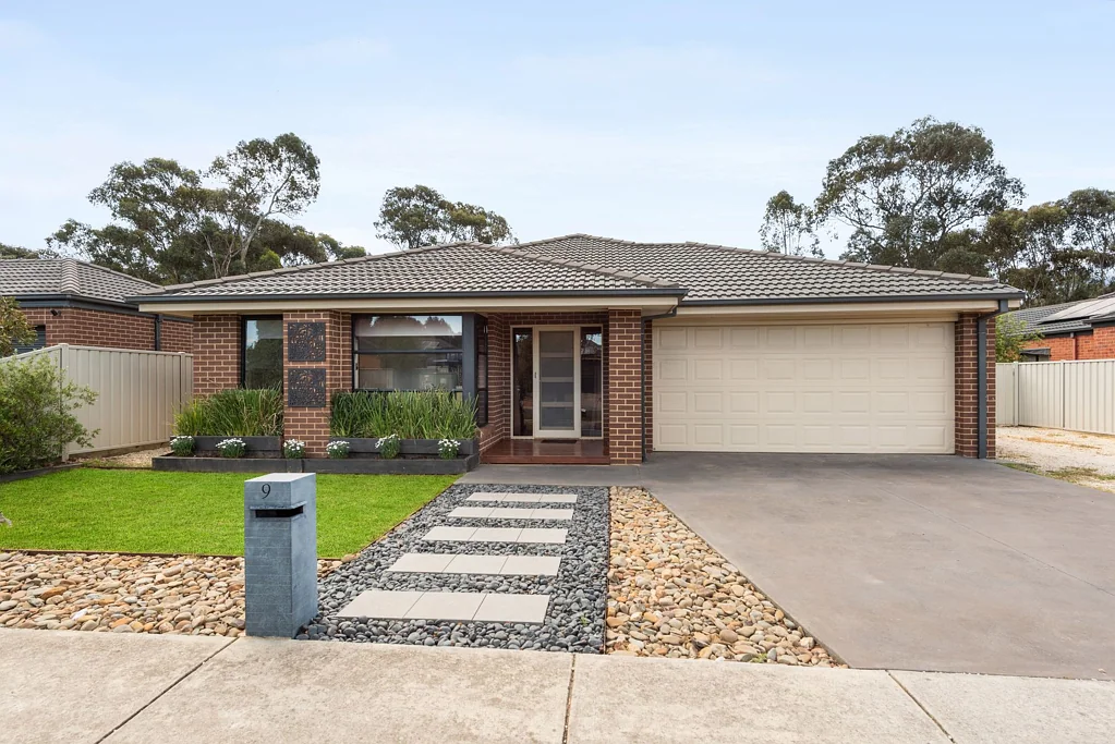9 Crossley Avenue, Epsom, VIC 3551