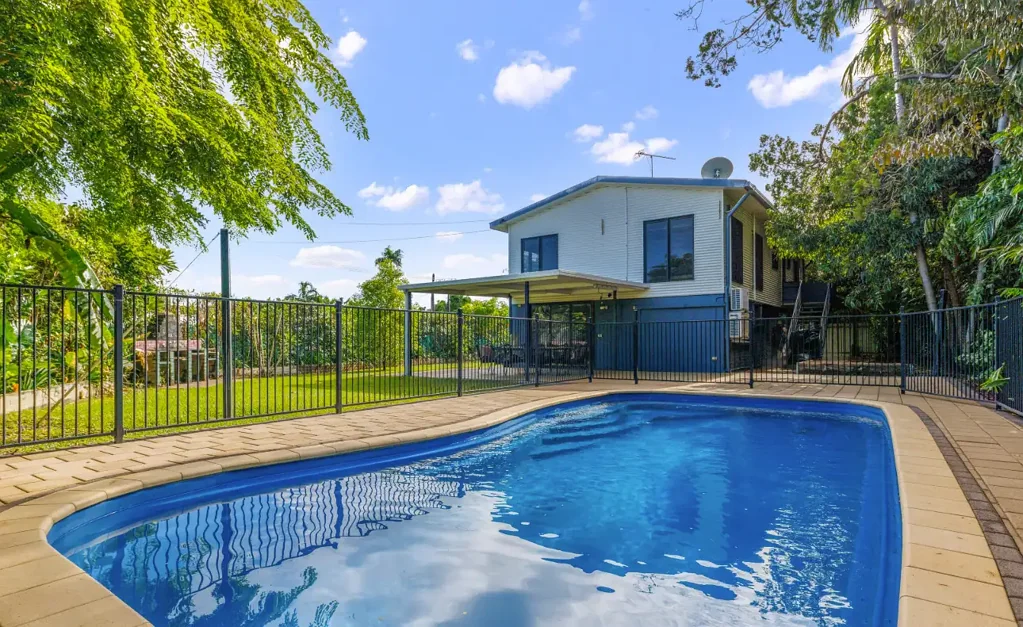 2 Stobo Crescent, Alawa, NT 810