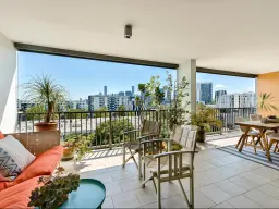 255/8 Musgrave Street, West End