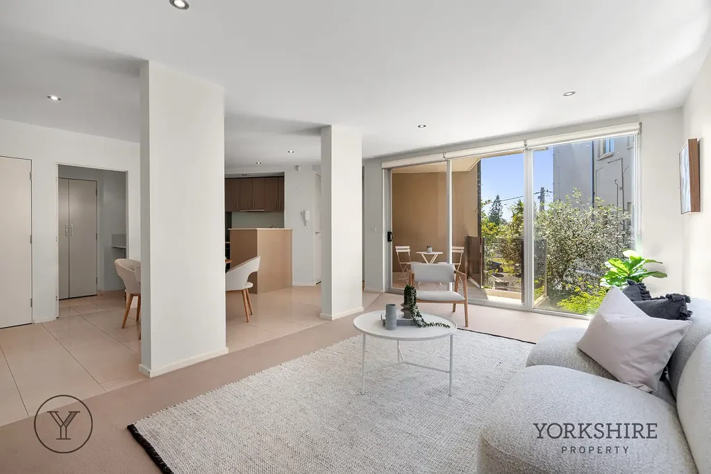 4/402 Barkly Street, Elwood, VIC 3184