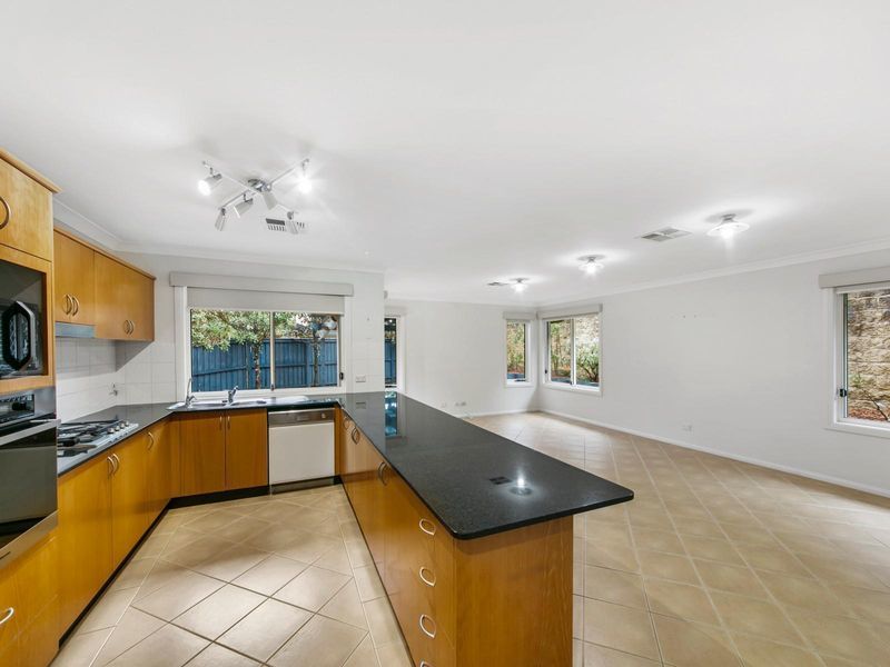 4 BROOKSIDE PL, OATLANDS NSW 2117, 0 Kuwarto, 0 Banyo, House