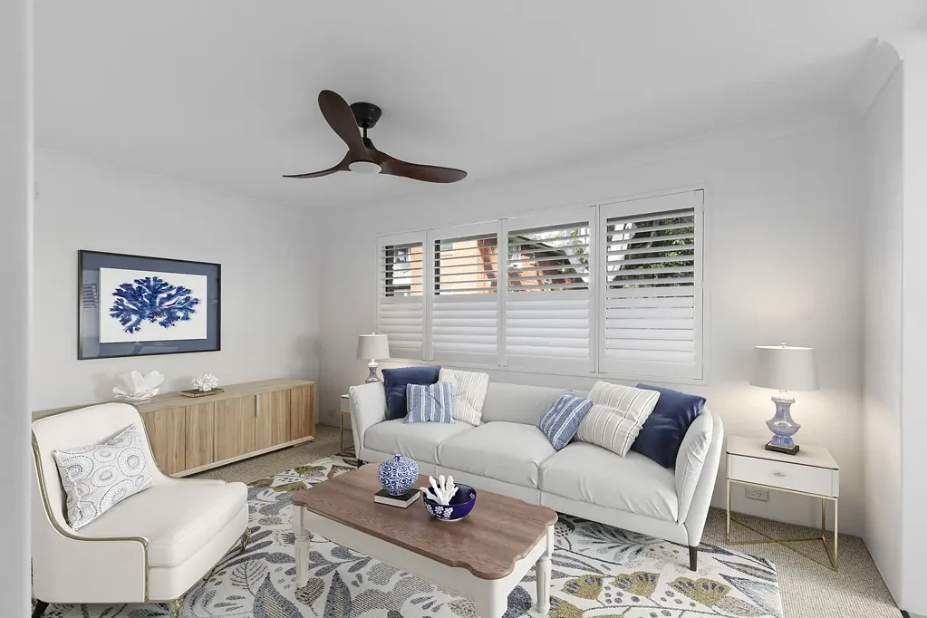 Walking Distance to Dee Why Beach & Shops!