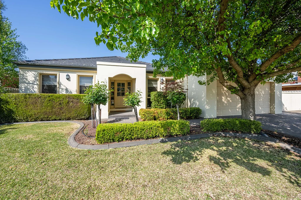 3 Menindee Crescent, Kialla, VIC 3631