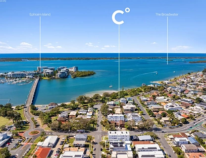 22 Milton Avenue, Paradise Point, QLD 4216, 3房, 1浴, House