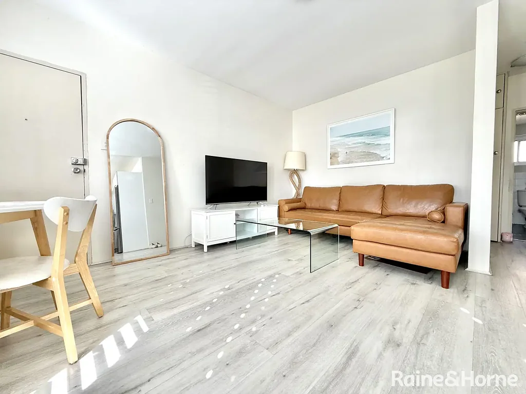 Renovated 3 Bedroom Apartment