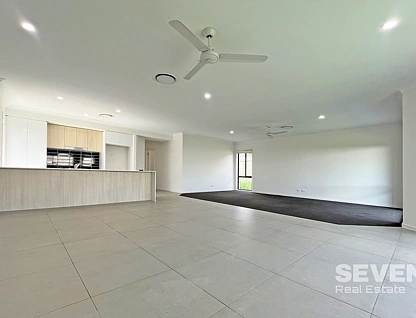 14 Duncombe Avenue, Gledswood Hills, Macarthur Region, 4 rūma, 2 rūma horoi, House