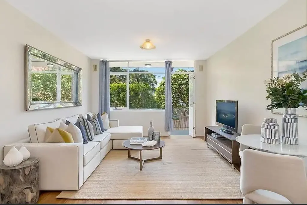 2 Bedroom apartment in quiet location