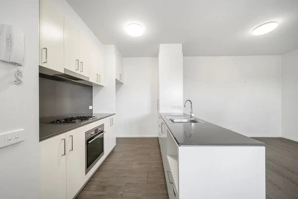 Bruce 1 Bedroom Ground Floor Courtyard Unit.