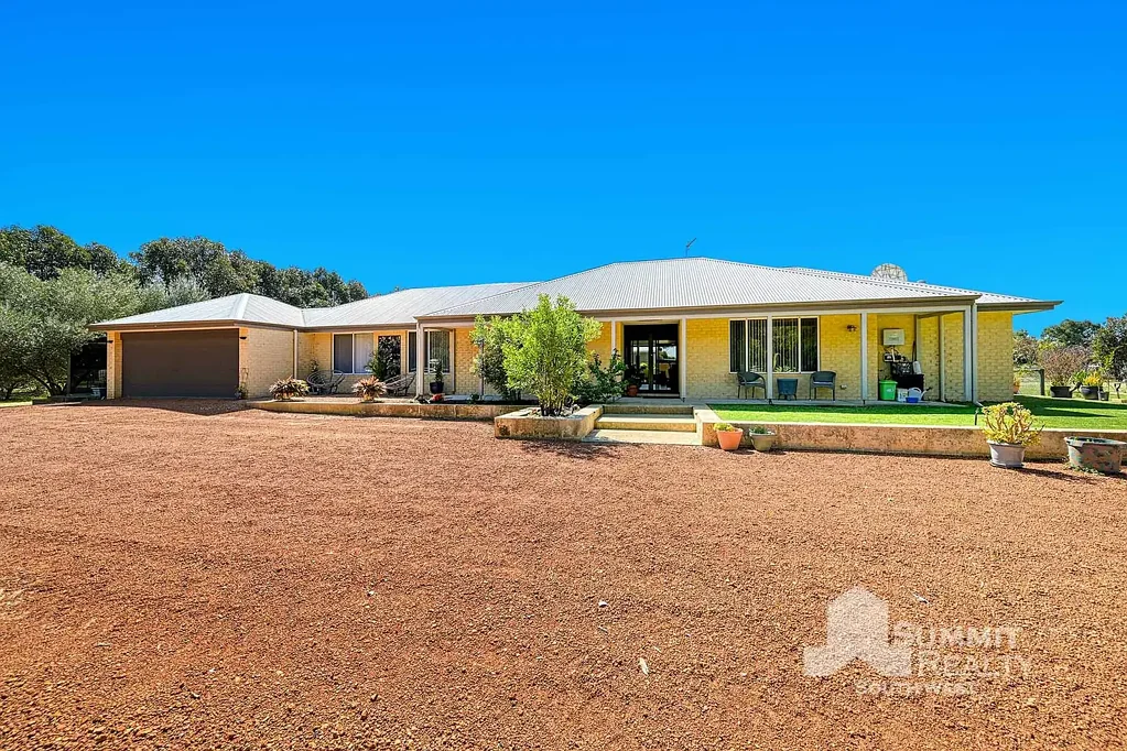 30 Thornton Drive, Uduc, WA 6220