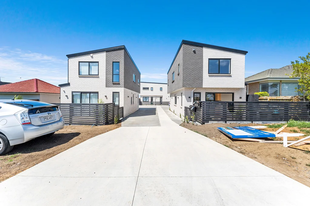 Howick 3房  Most affordable Brand New in Standalone!