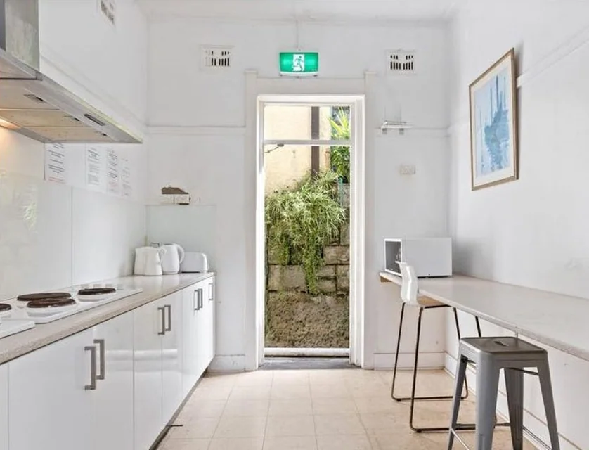 2/51-53 Willoughby Street, Kirribilli, Lower North Shore, 0 રૂમ, 1 બાથરૂમ, House