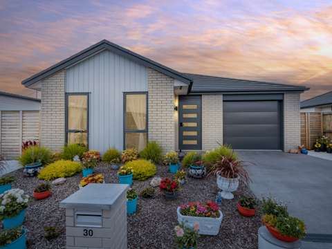 Kaiapoi 2房  Central Silverstream Living-Lock Up and Leave.