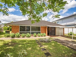 99 SANDON Street, Graceville
