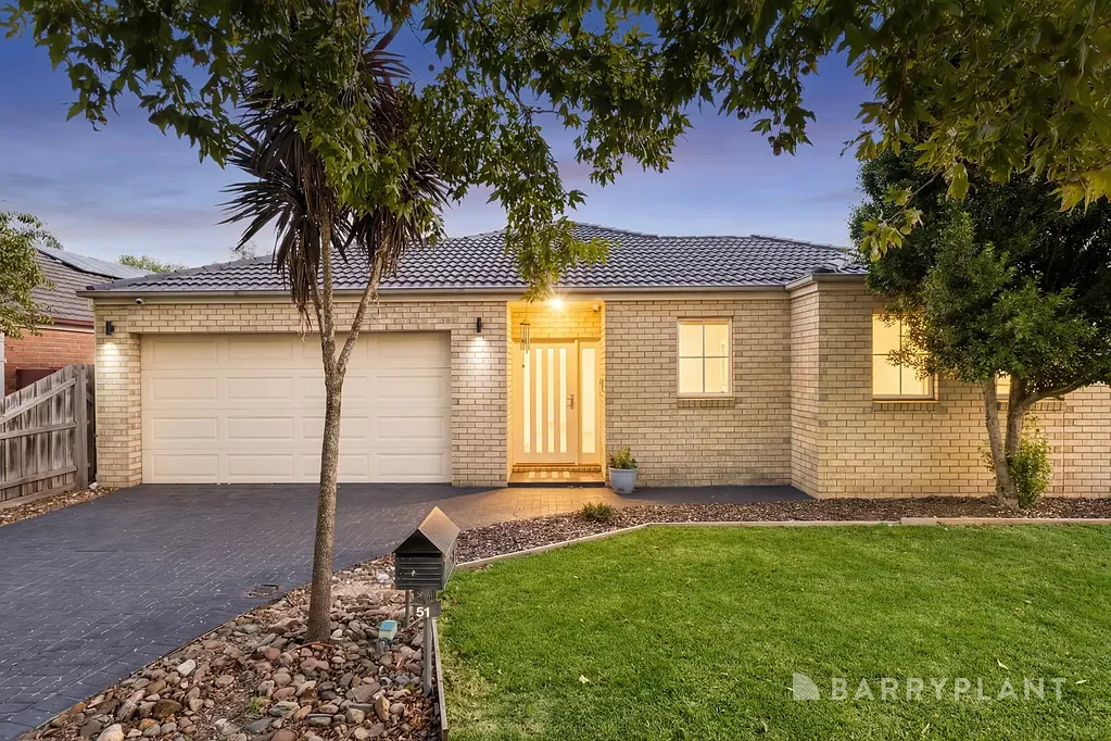 51 Forest Oak Drive, Upper Ferntree Gully, VIC 3156