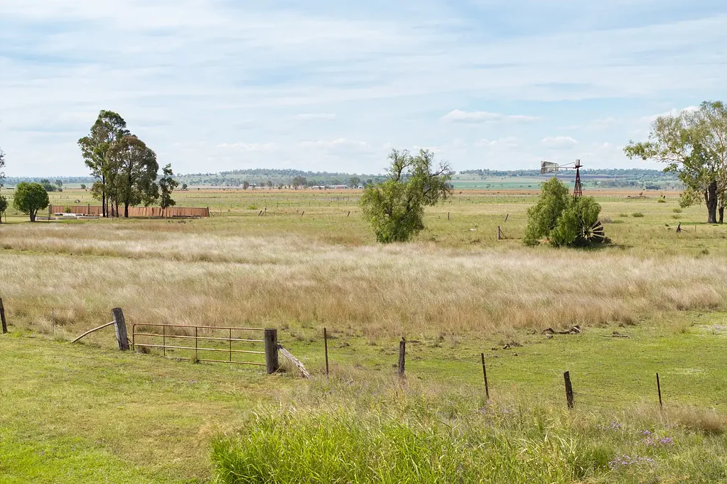 Oakey  Rare Rural Opportunity - 38 Acres (15.91ha) just minutes from the Oakey Town Centre