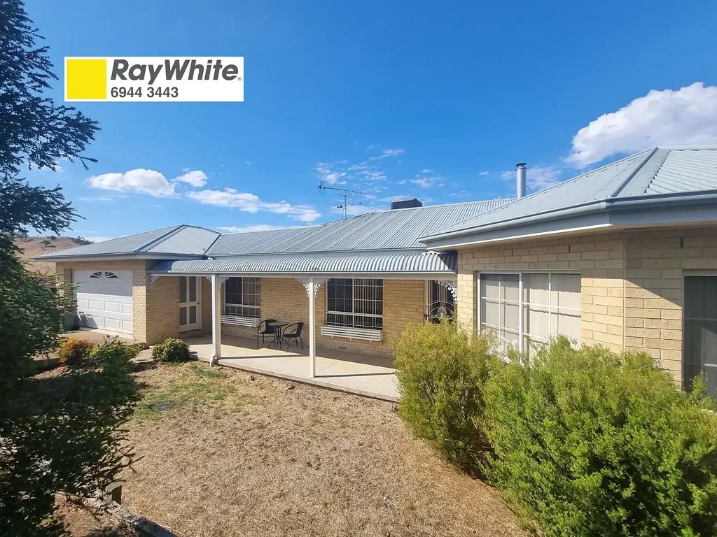 4 Lawson Drive, Gundagai, NSW 2722