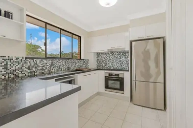 8/66 Dutton Street, Coolangatta, QLD 4225, 2房, 1浴, Unit