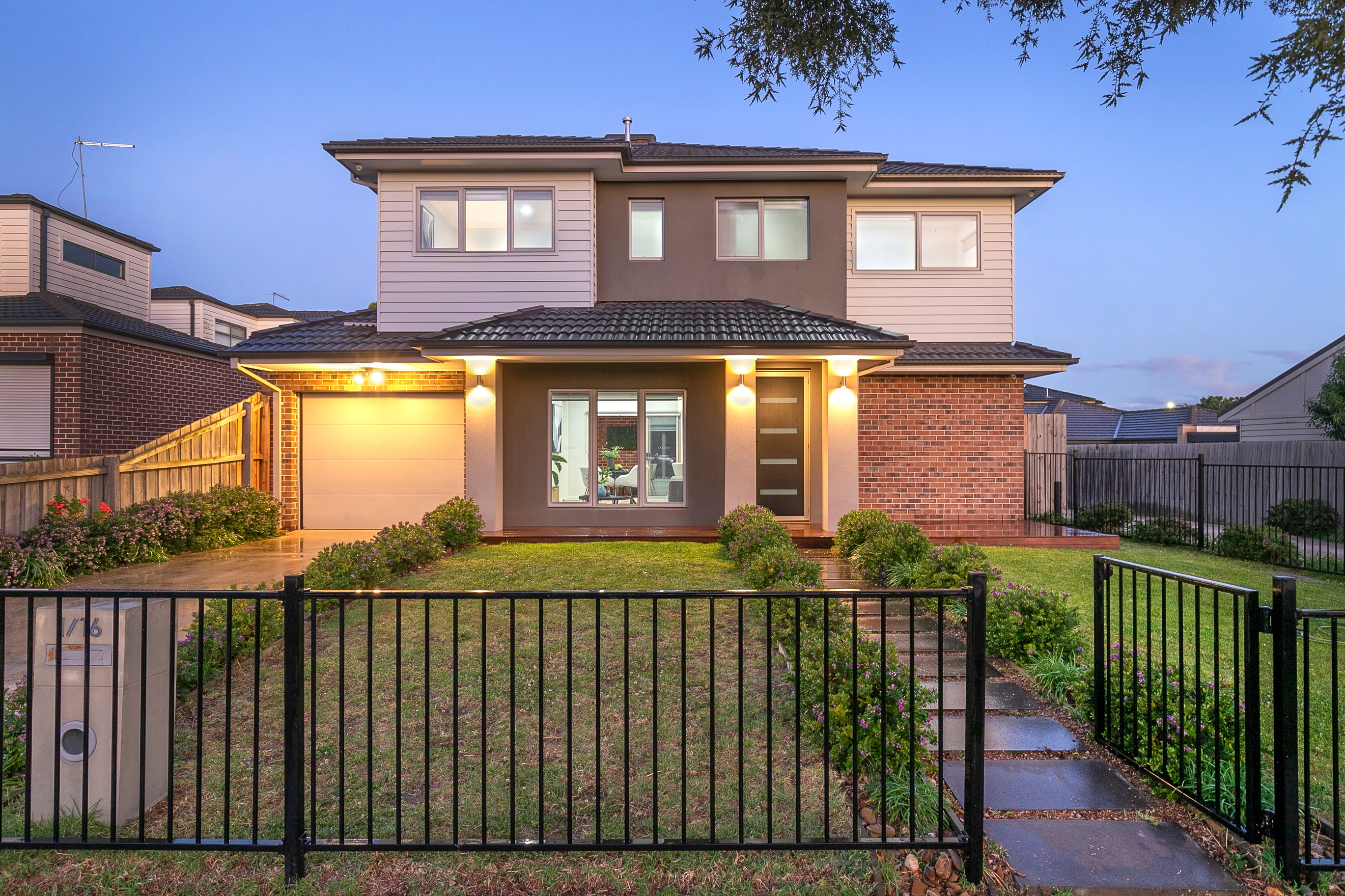 16 KYNOCH ST, DEER PARK VIC 3023, 0 Schlafzimmer, 0 Badezimmer, Townhouse