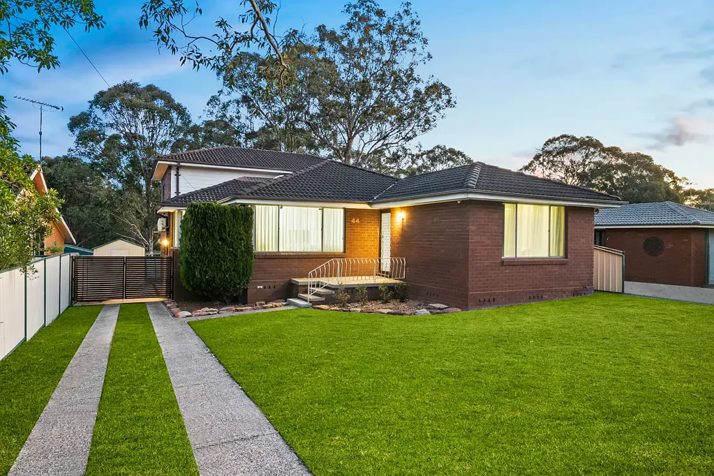 Quakers Hill 5غرفة نوم A True Family Home in Quakers Hill Public School Catchment